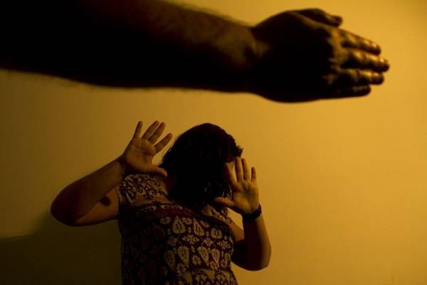 Câmara aprova projeto que facilita divórcio de vítima de violência