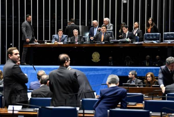 Senado aprova pacote anticrime 