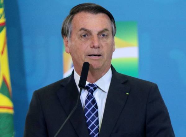 Bolsonaro sanciona projeto anticrime aprovado pelo Congresso