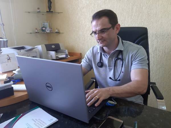Pneumologista alerta para notícias falsas sobre coronavírus