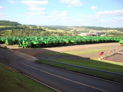 John Deere demite 40 trabalhadores da fábrica de Horizontina