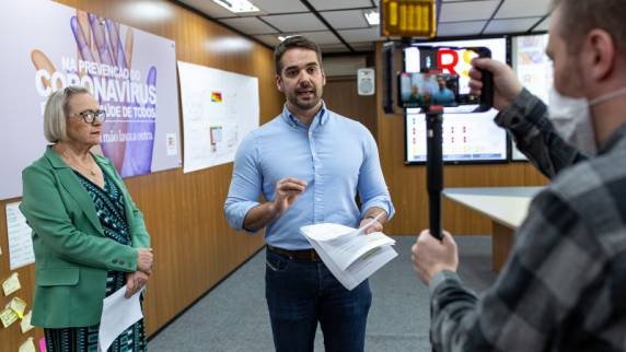 Leite pode flexibilizar abertura de comércio em algumas regiões do Estado