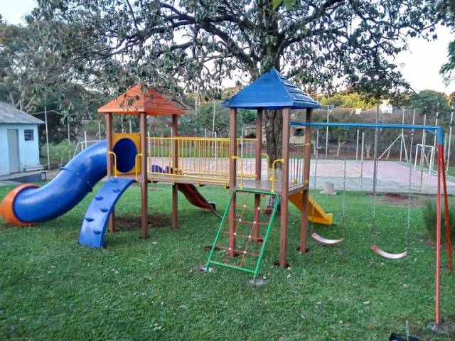 Prefeitura instala seis playgrounds em bairros e um em Consolata