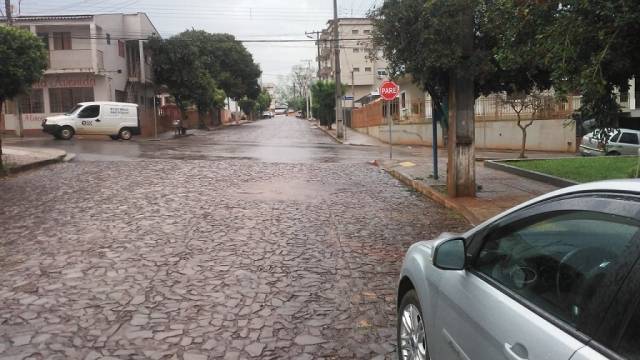 Secretaria de Urbanismo alerta para mudança de preferencial em Três de Maio