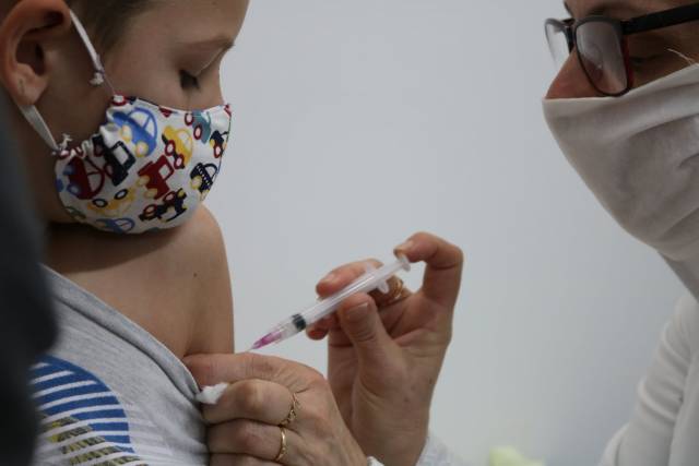 Prefeitura de Três de Maio divulga cronograma de vacinação nas Unidades Básicas de Saúde