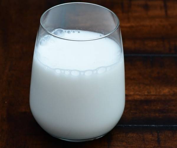 Valor de referência do leite fica em R$ 1,48 em novembro
