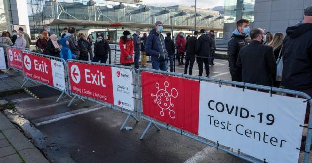 Mutação do coronavírus leva 11 países a proibirem voos do Reino Unido
