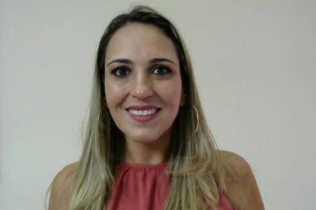 Bolsonaro nomeia Isabela Fernandes Andrade reitora da UFPel