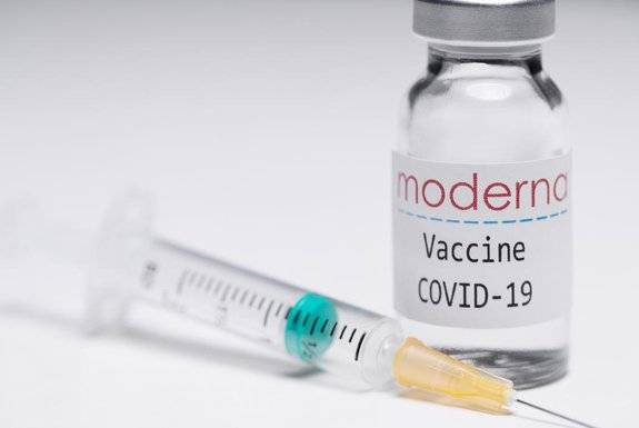Órgão regulador da Europa aprova uso emergencial da vacina da Moderna