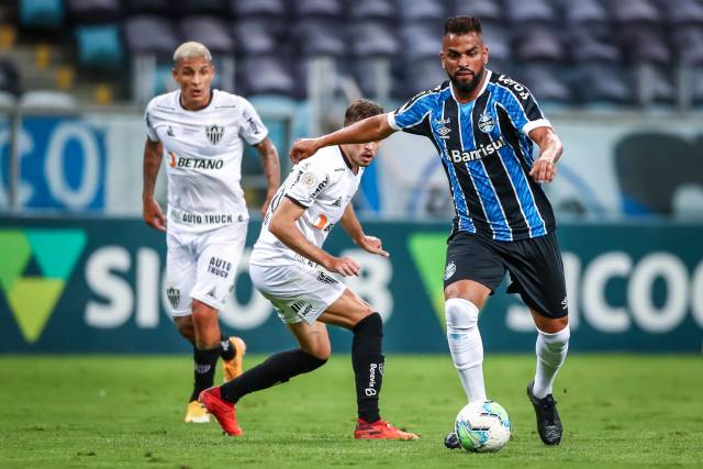 Grêmio empata por 1 a 1 com o Atlético-MG, na 31ª rodada do Brasileirão