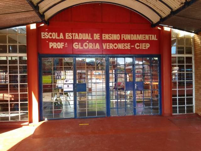 Secretária diz que tratativas para municipalização da Escola Glória Veronese estão em andamento