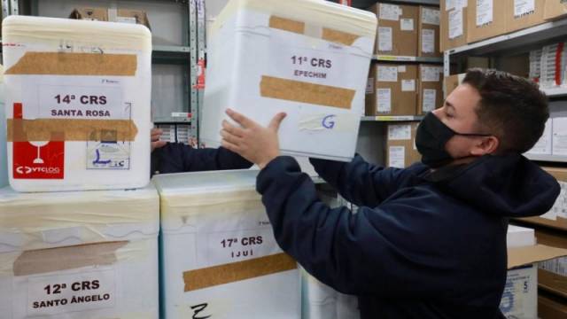 Três de Maio recebe hoje mais 710 doses de vacinas contra a Covid-19