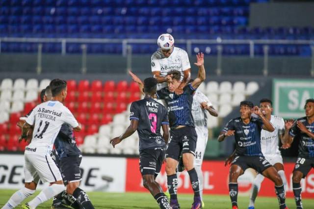 Grêmio perde para o Independiente del Valle e larga em desvantagem na Libertadores