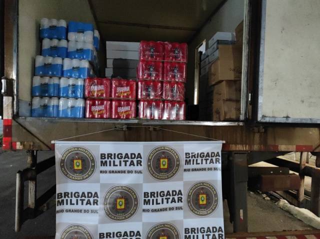 Brigada Militar prende homem com grande quantidade de vinhos e cervejas de origem Argentina, em Tucunduva