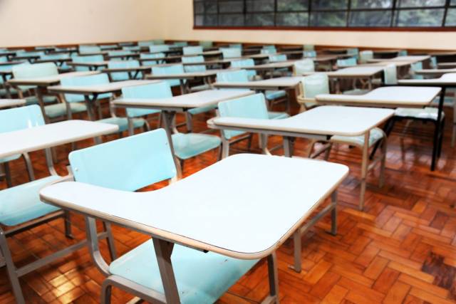 Governo publica decreto que autoriza aulas presenciais em municípios que adotam a cogestão