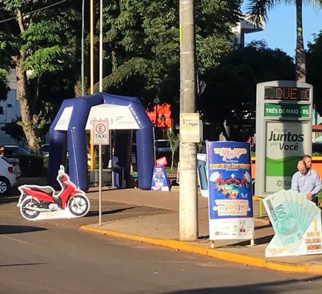 Tenda do Três de Maio é Show estará novamente na Praça Henrique Becker neste sábado