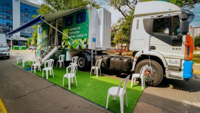 Motoristas de caminhão com destino à Argentina e ao Chile serão testados para Covid a partir de segunda