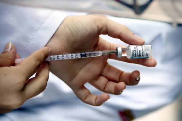 Governo do RS decide incluir adolescentes com comorbidades na vacinação contra a covid-19