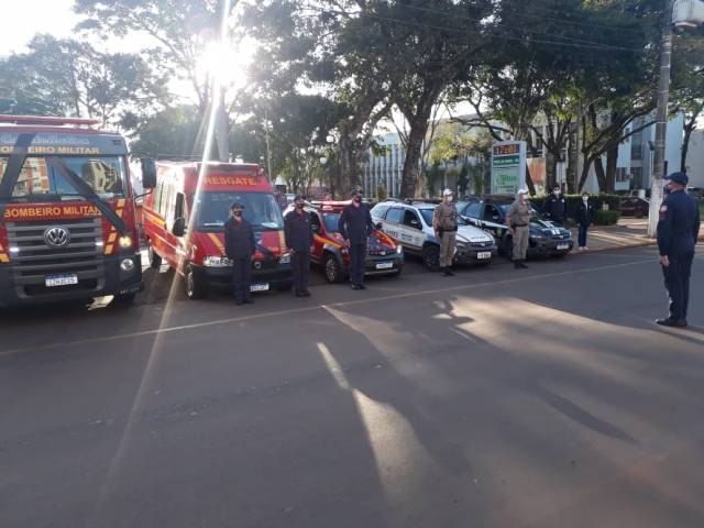 Bombeiros que morreram em incêndio na SSP em Porto Alegre foram homenageados em Três de Maio