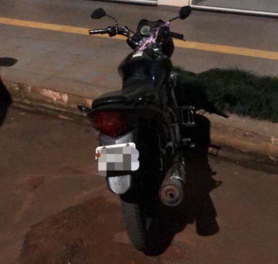 Brigada Militar prende homem logo após ele furtar moto em Três de Maio