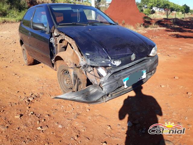 Colisão envolve automóvel e carreta na RS 342 em Três de Maio