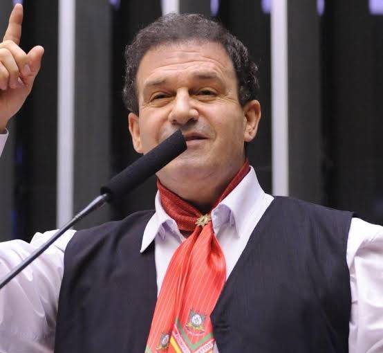 Deputado ainda acredita na aprovação do 14º salário para os aposentados