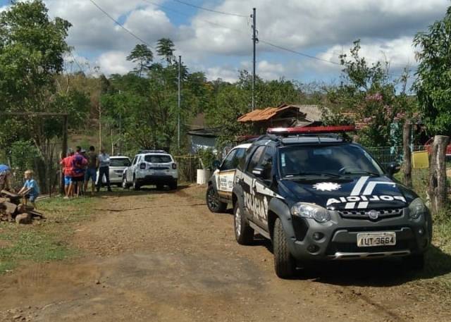 Mulher é morta a tiros em Alecrim