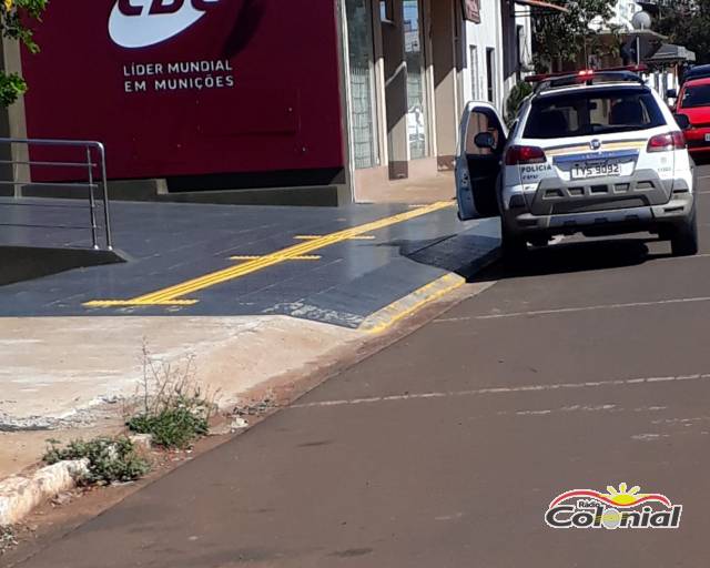 Bandidos são presos após assaltaream loja de armas e material esportivo, em Três de Maio