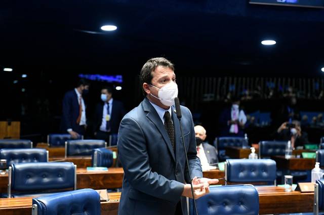 Senado aprova medida provisória que beneficia pacientes de câncer