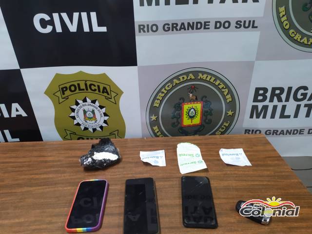 Casal é preso por tráfico de drogas em ação conjunta da PC e BM, em Três de Maio