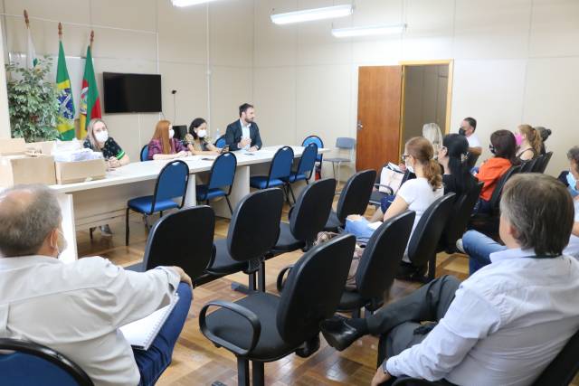 Decreto torna facultativo o uso de máscara em Três de Maio