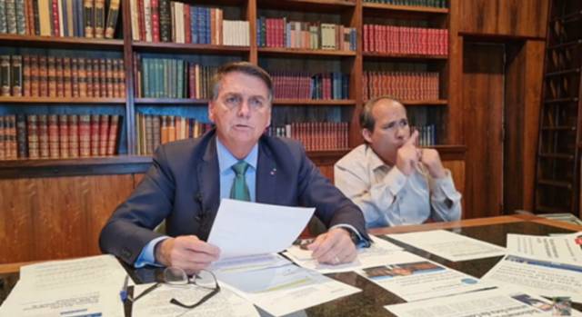 Presidente diz que espera redução de preços dos combustíveis