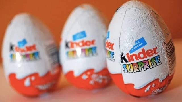 Ministério notifica fabricante do Kinder Ovo após casos de contaminação na Europa