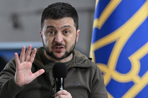 Zelensky pede reunião com Putin para ''pôr fim à guerra''