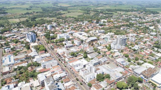 Três de Maio terá programação especial para comemorar 67 anos