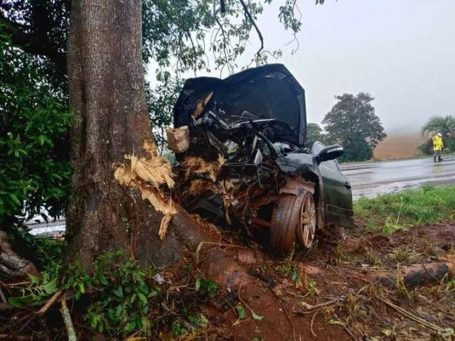 Acidente na ERS 344 deixa uma pessoa morta e feridos em Santo Ângelo