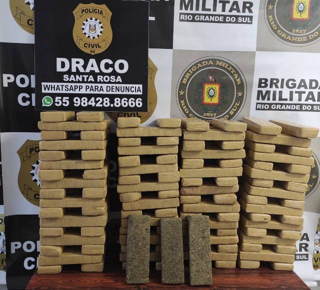 Três argentinos são presos com 92kg de maconha em Dr. Maurício Cardoso