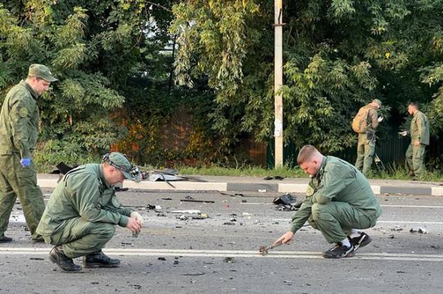 Filha de ideólogo de Putin morre em explosão de carro perto de Moscou