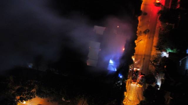 Incêndio atinge armazém da empresa Camera em Santa Rosa