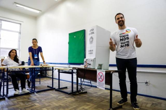 Eduardo Leite é reeleito governador do Rio Grande do Sul