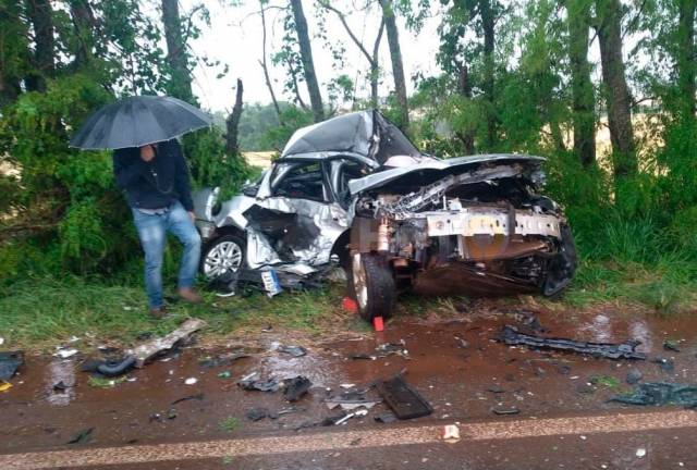 Quatro pessoas da mesma família morrem em acidente na RS-344 em Giruá