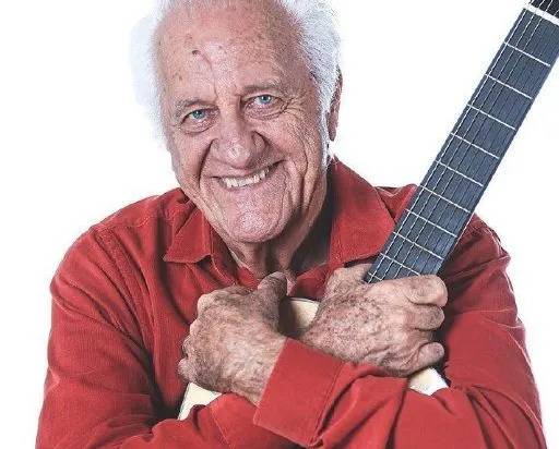 Morre, em São Paulo, aos 86 anos, Rolando Boldrin