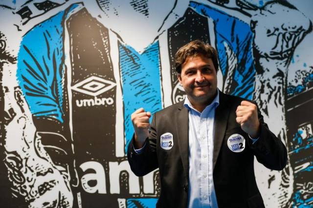 Alberto Guerra é eleito o novo presidente do Grêmio