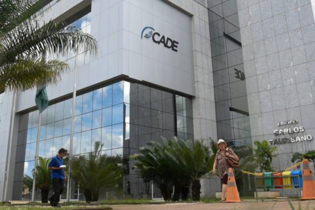 Cade vai investigar cartel no preço de combustíveis