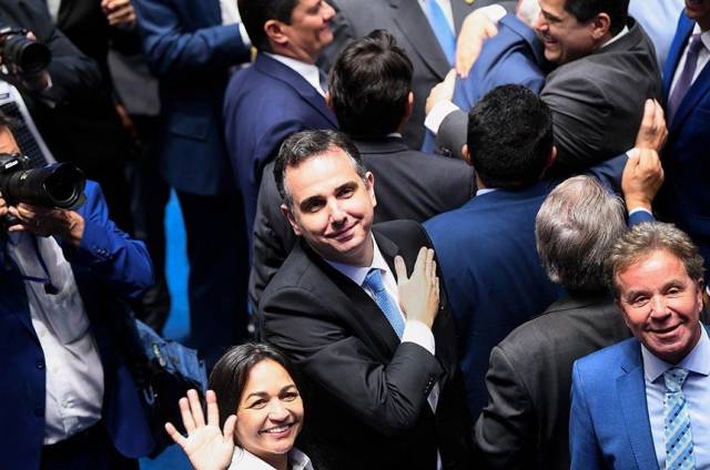 Rodrigo Pacheco é reeleito presidente do Senado