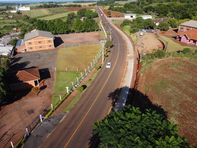 Inaugurada obra de melhorias na Avenida Leonel Brizola