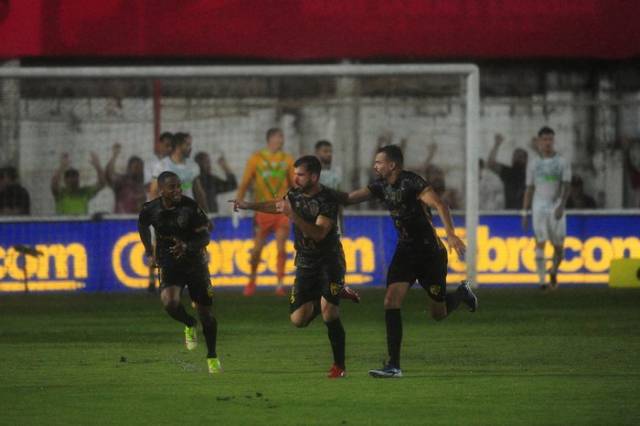 São Luiz supera Juventude e avança para a segunda fase da Copa do Brasil