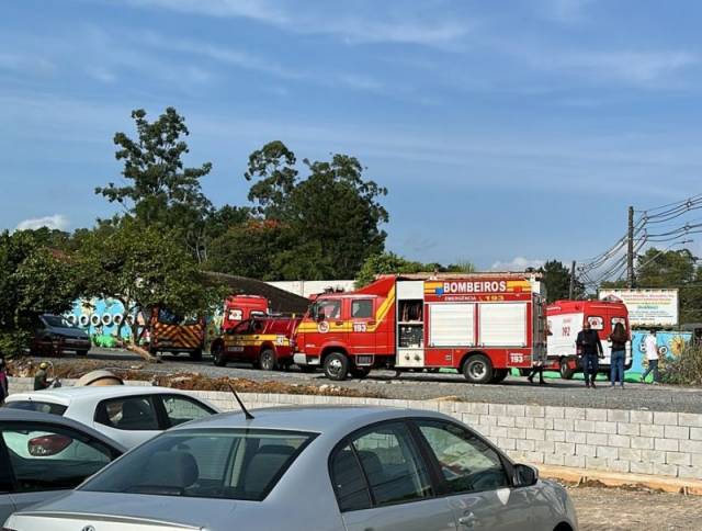 Crianças são mortas em ataque a creche de Blumenau