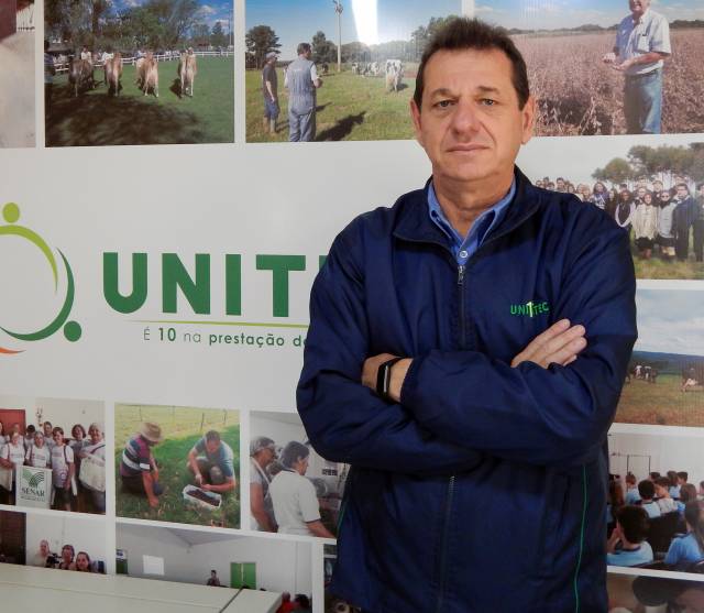 Após 20 anos, Marcelino Colla deixa presidência da Unitec e vai para o Sicredi