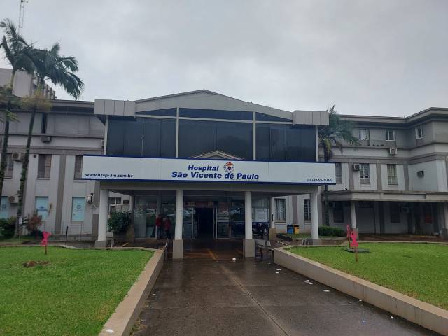 Raio atinge Hospital São Vicente e dois pacientes são transferidos